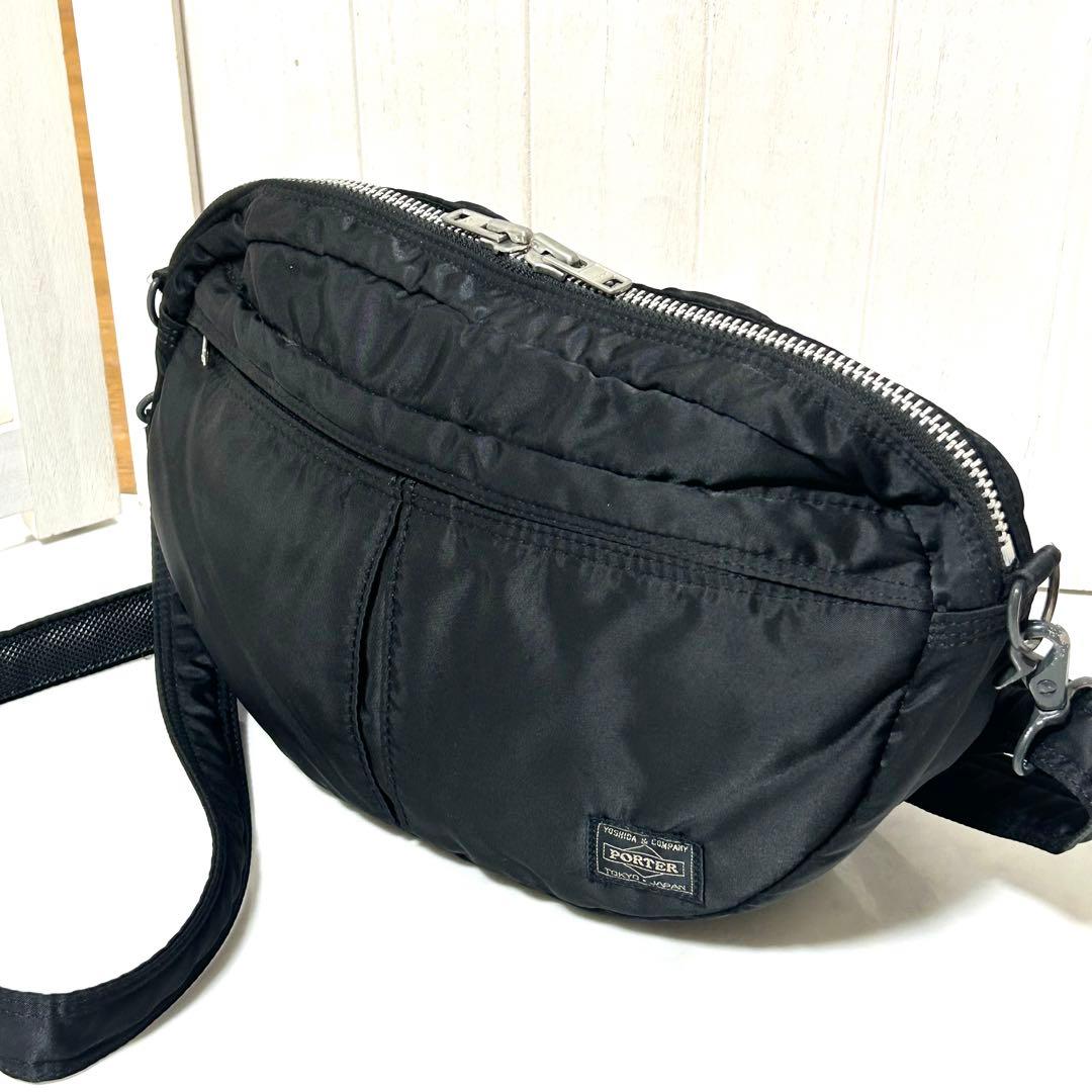 PORTER ポーター タンカー オーバル型 ハーフムーン ショルダーバッグ