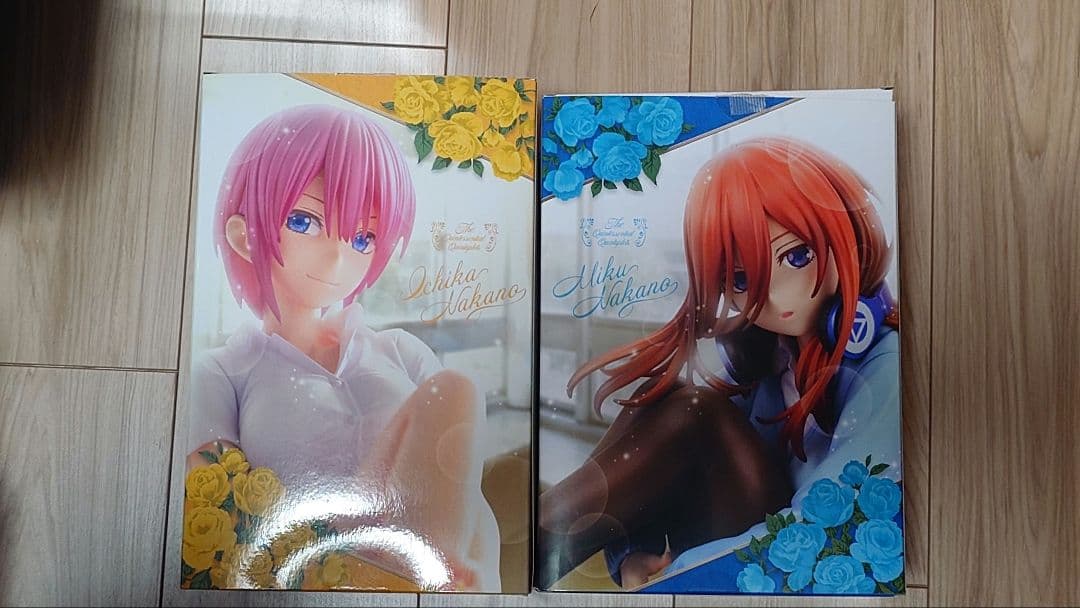 五等分の花嫁 フィギュアセット 中野一花　中野三玖