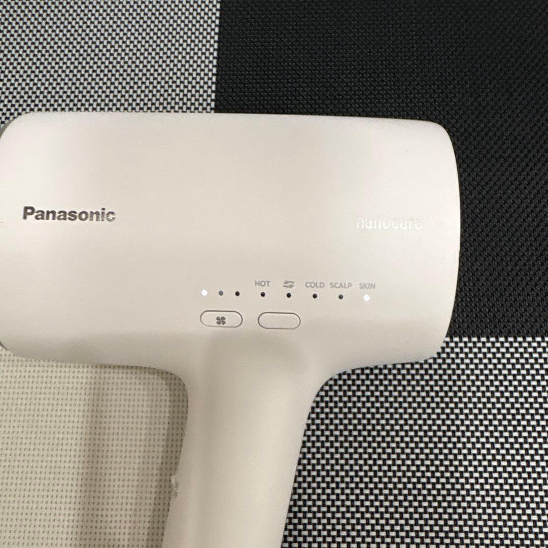 Panasonic EH-NA0J-W ウォームホワイト