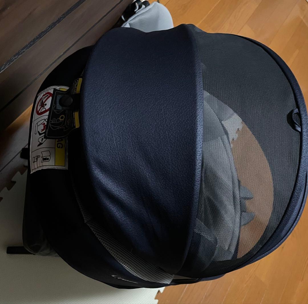 【れ】combi THESシリーズチャイルドシートネイビー回転式説明書付き