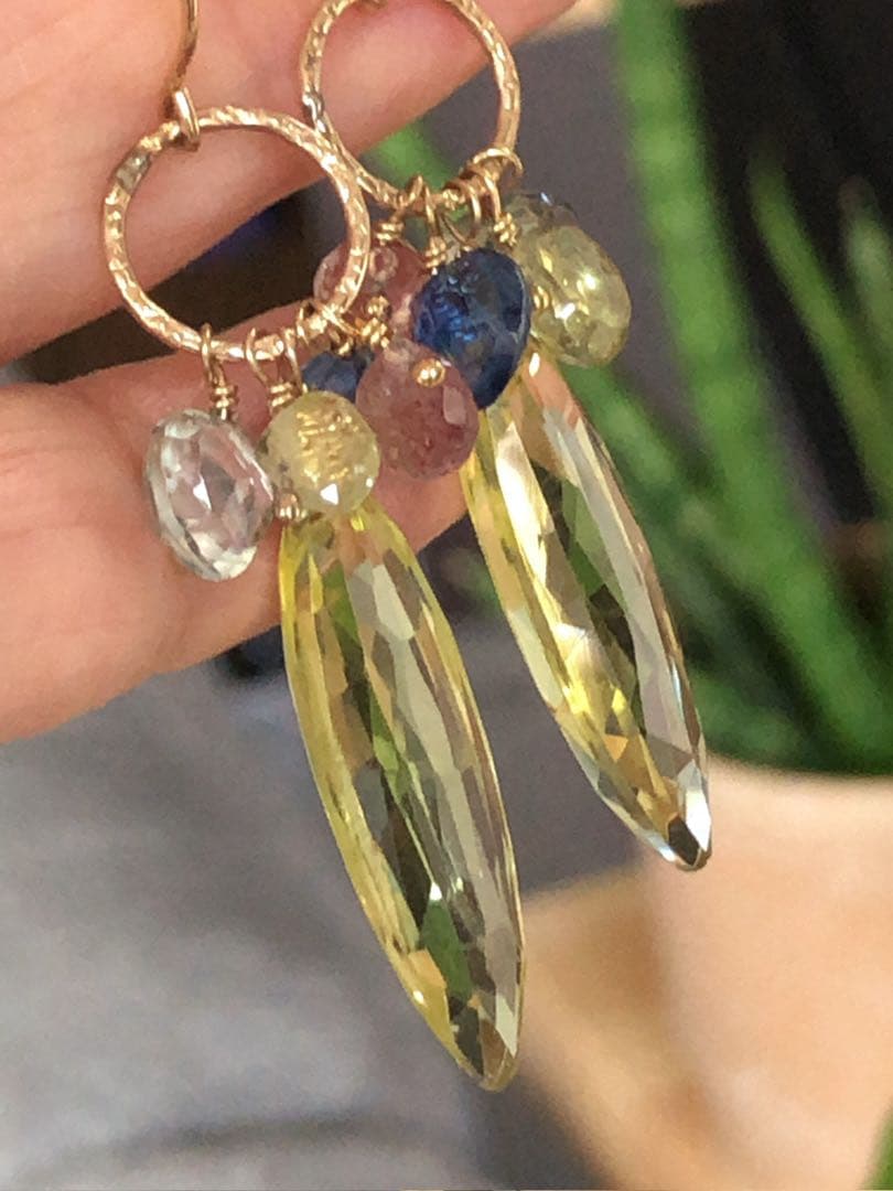 貴重agete Eva Hanusova 限定ピアス K10 大粒レモンクオーツ