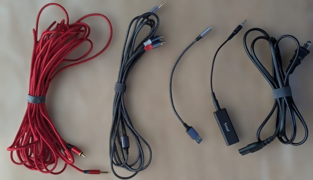 Yuki in the house　Edifier T5 極美品｜