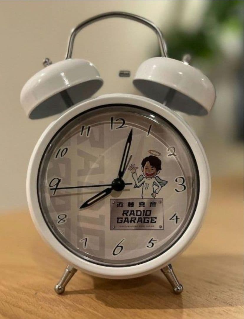 ★自分へのご褒美に★ 近藤真彦　 目覚まし時計 ホワイト　完売品