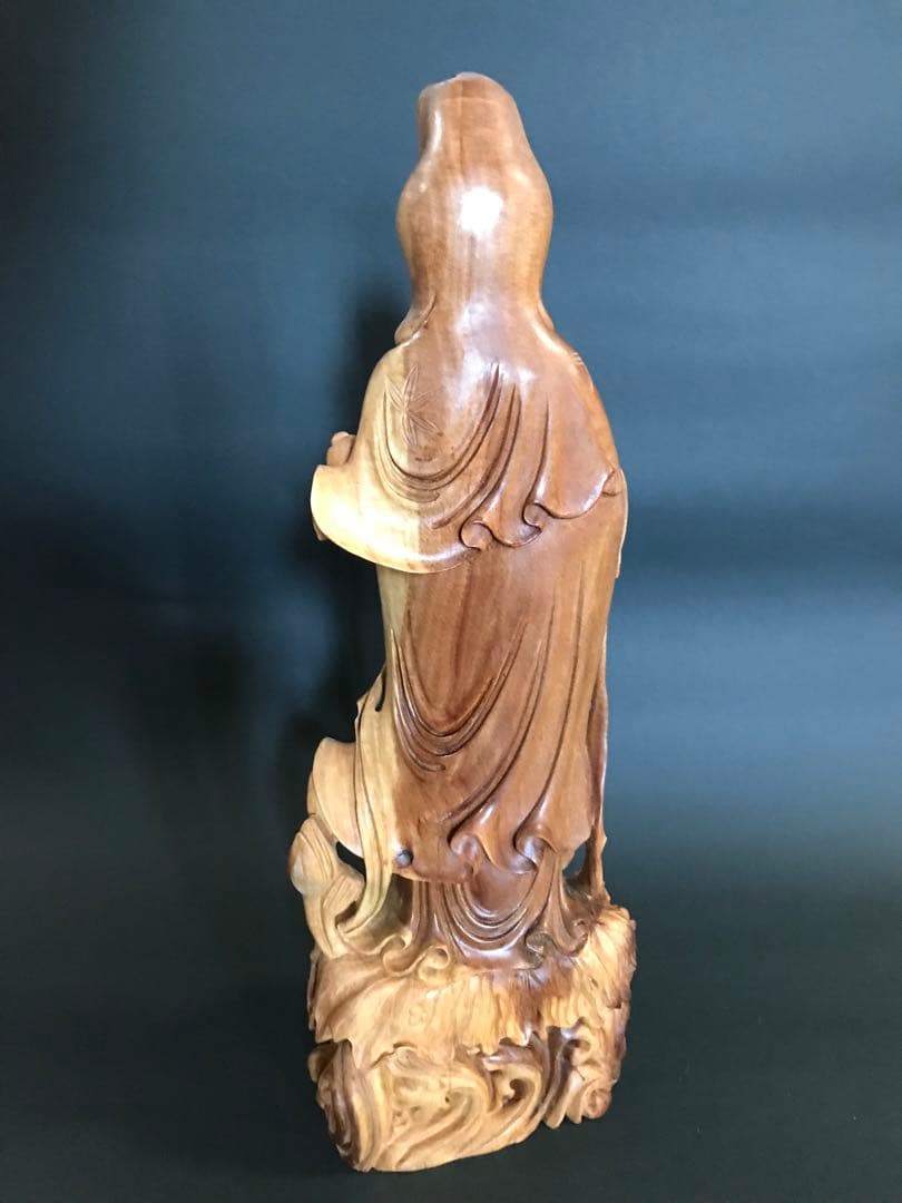 檀香観音(白檀)