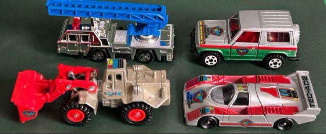 トミカ アースコマンダー メタリックトミカ 色々11台セット