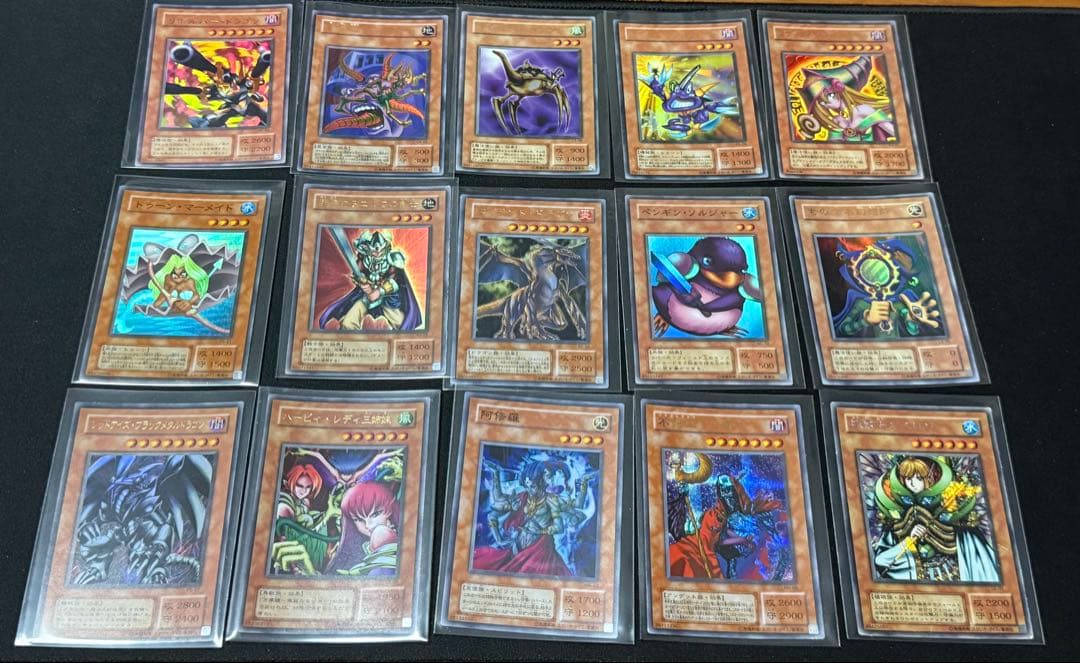 【ジャンク】遊戯王　初期、２期、レリーフまとめ　青眼ブルーアイズ