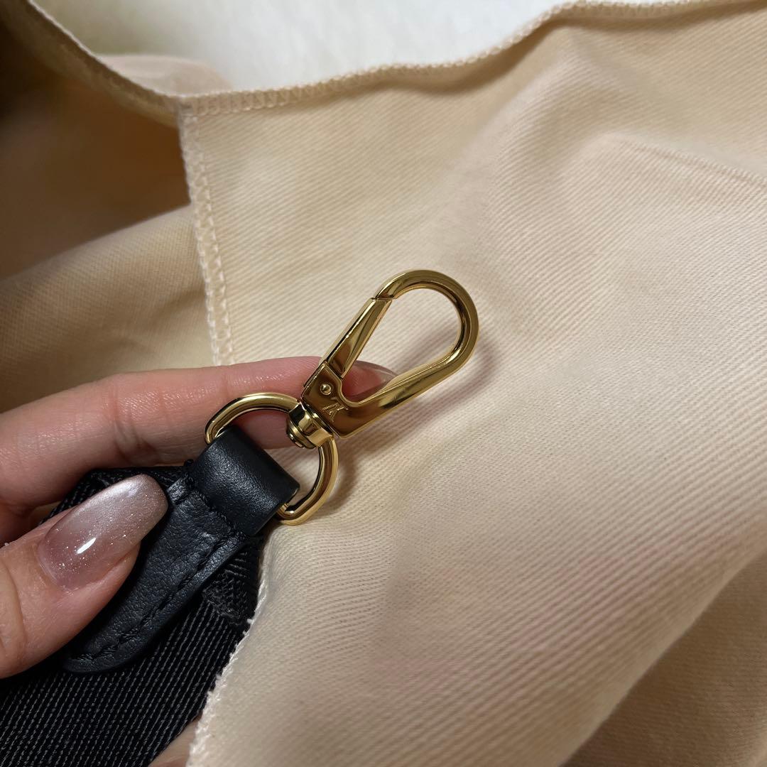 Ribon⭐︎ルイ・ヴィトン　アルマソフトBB⭐︎