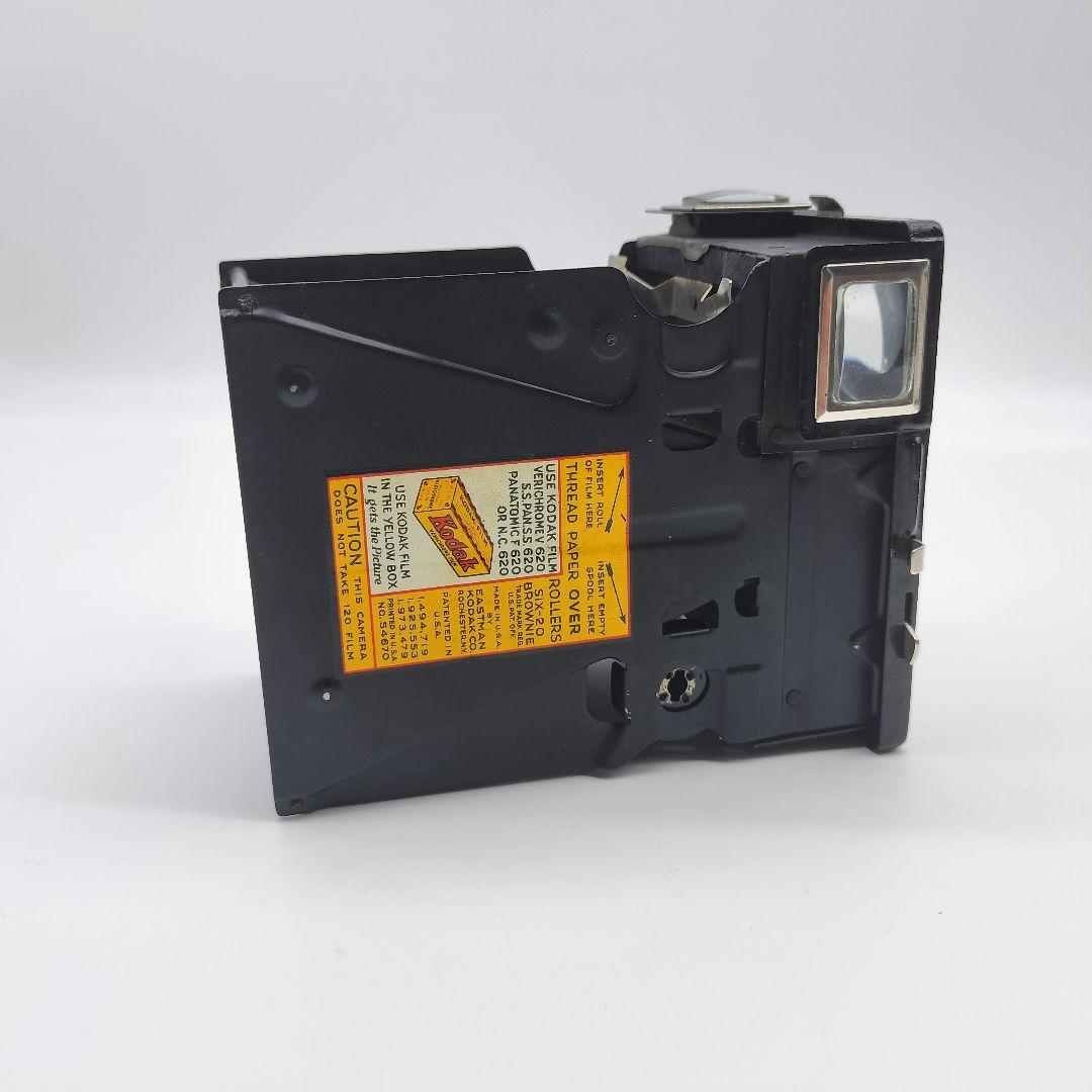 Kodak コダック SIX-20 BROWNIE ボックスカメラ