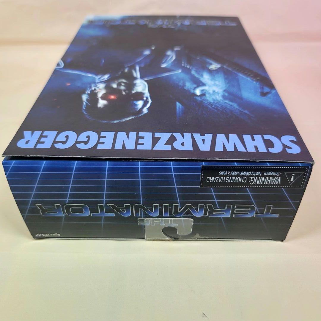 【NECA】新品 正規品 ターミネーター ポリスステーションアサルト T-800