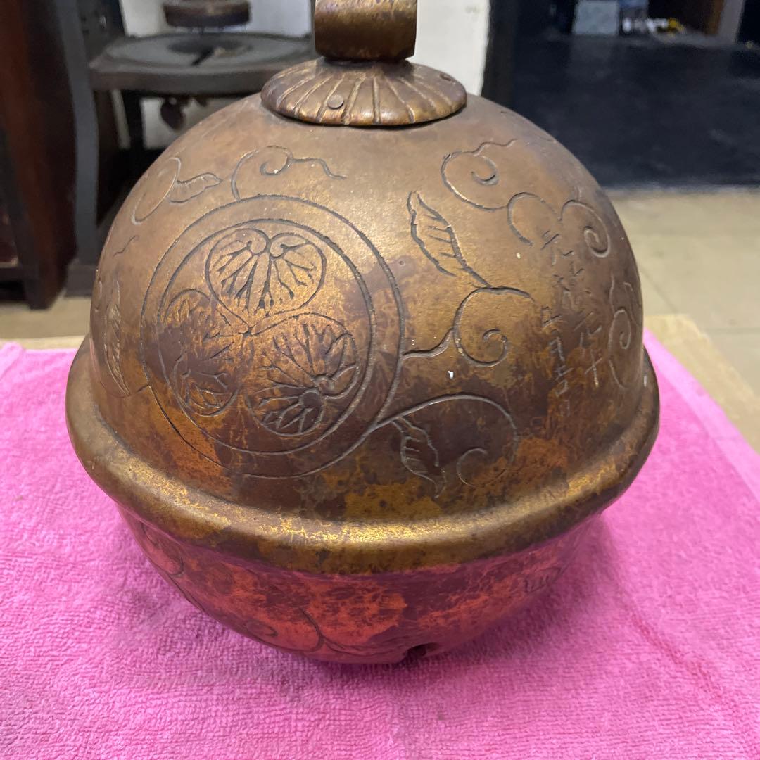 大きい鈴　元禄元年　東照宮