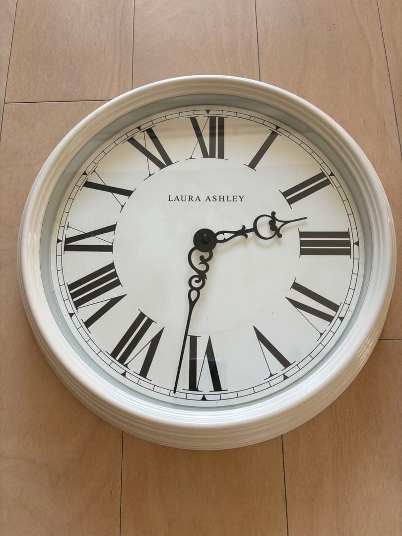 ローラアシュレイ 掛け時計 オフホワイト