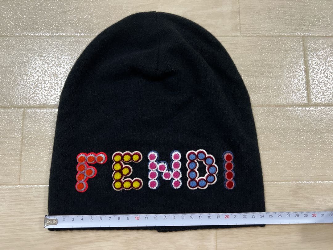 FENDI カシミアウールニットキャップ