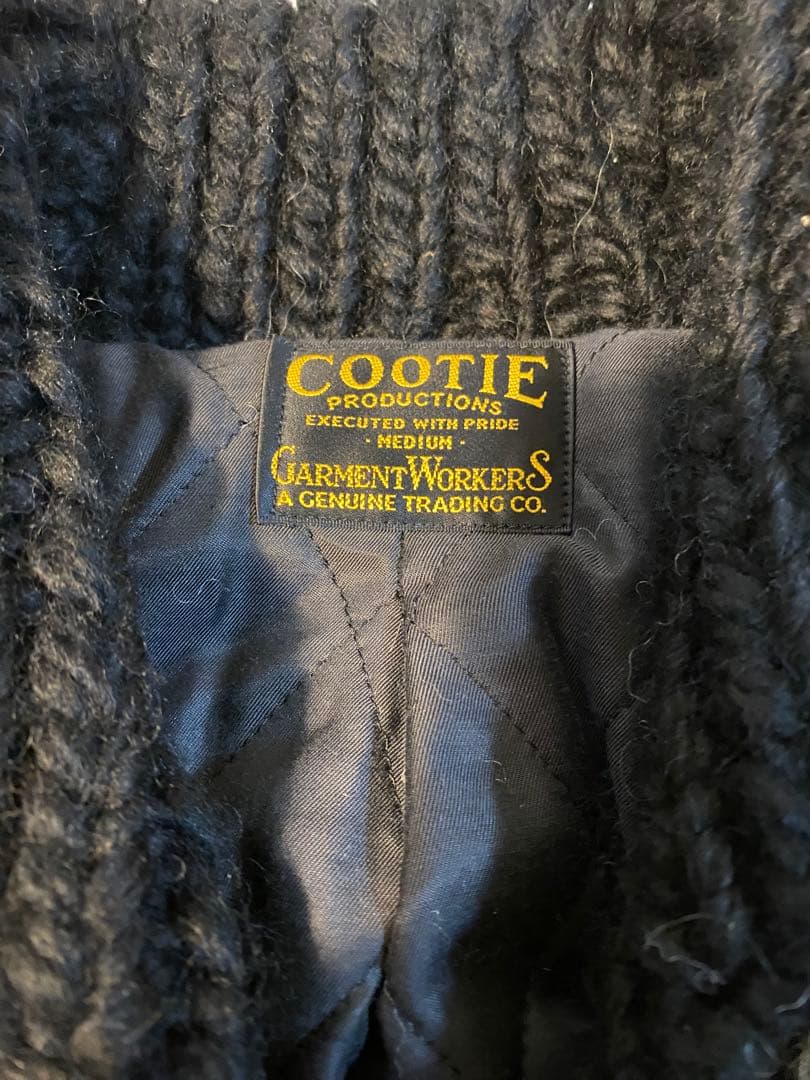 本日まで！！週末限定値下げ！☆COOTIE☆ニットジャケット M 黒/白