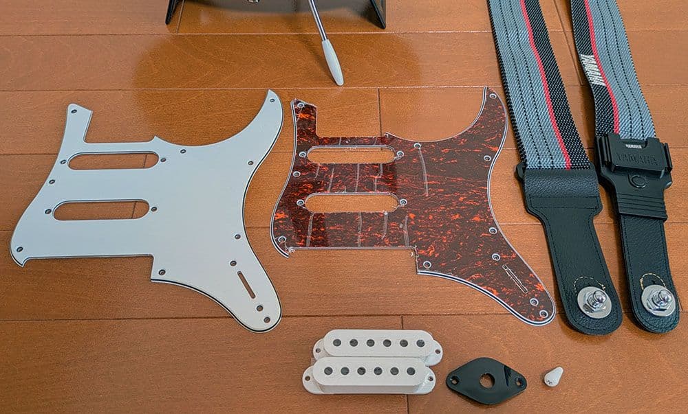 ギター YAMAHA Pacifica 212VFM