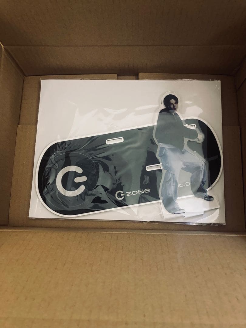 HYPER ZONE エナジー コラボ アクスタ NI-KI アクリルスタンド