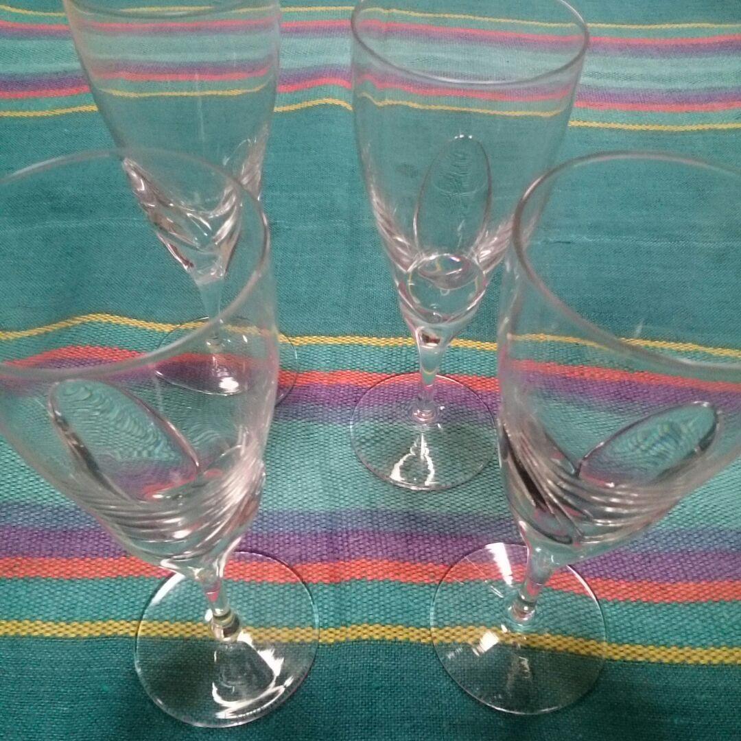 ドーム、ナンシー。Franceアンティーク、4客crystalワイングラス