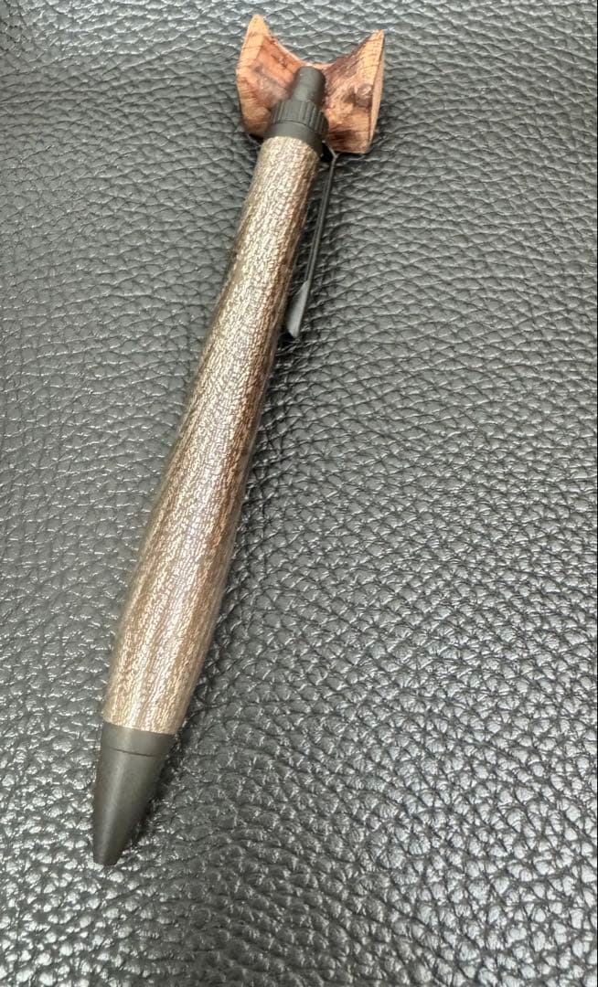 ☆cusith さんメタライズドウッド軸ペン ケヤキ ボールペン新品☆