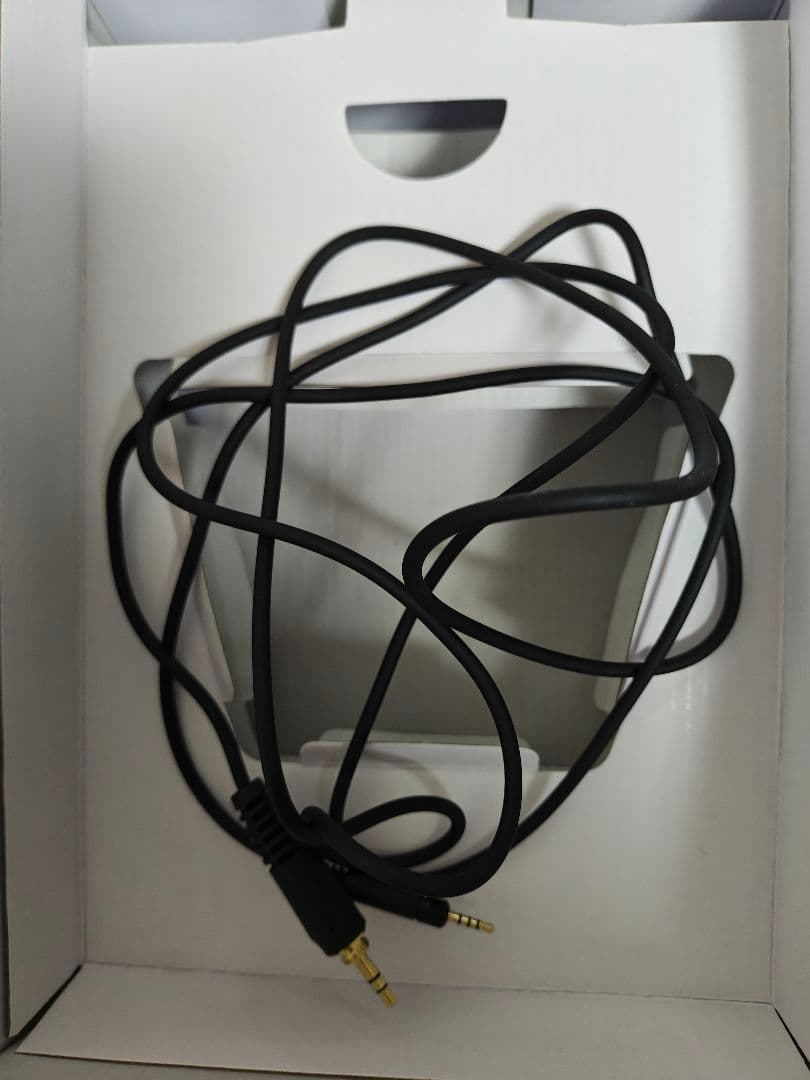 Sennheiser ゼンハイザー HD 560S 有線ヘッドホン