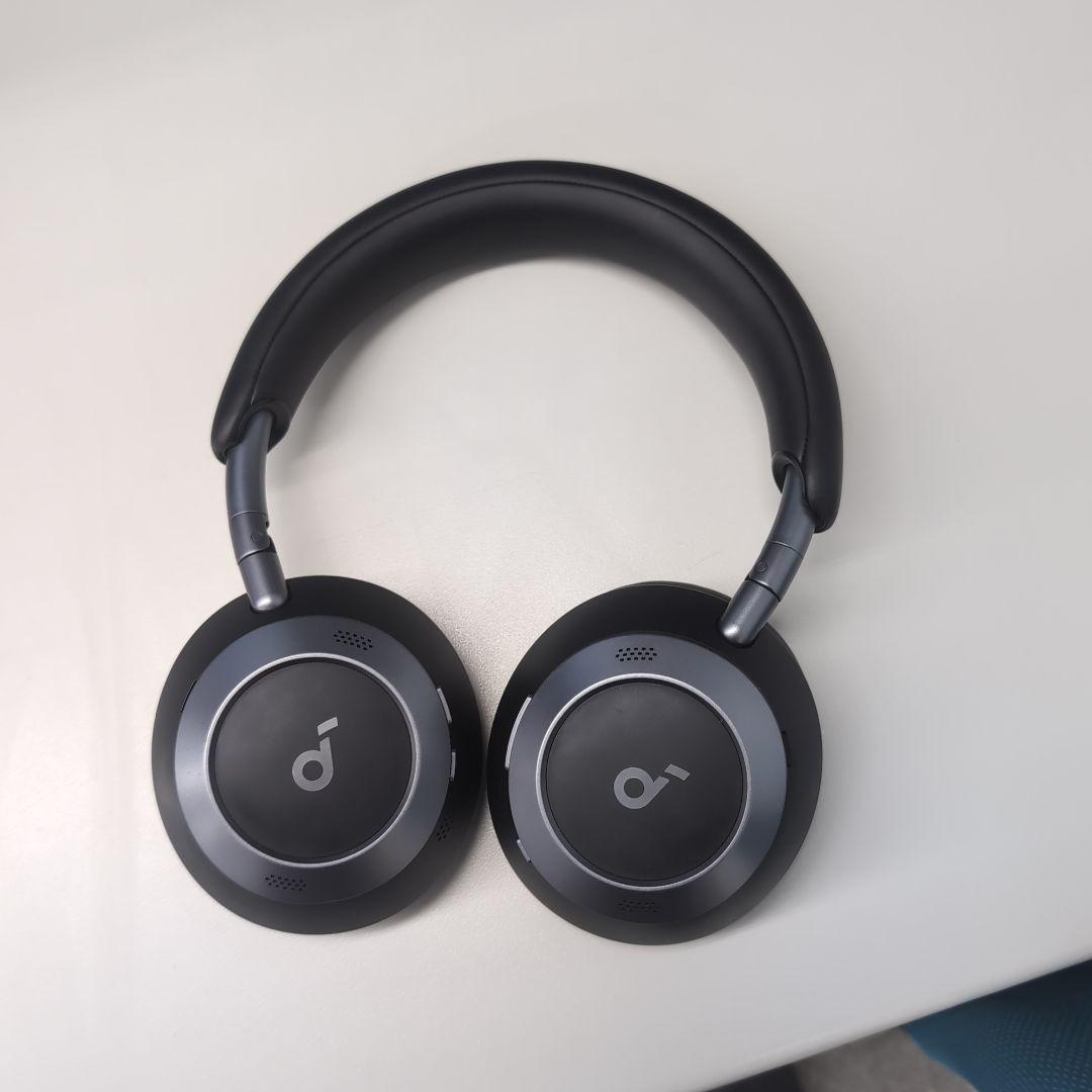 ヘッドホン Anker soundcore Space One Pro