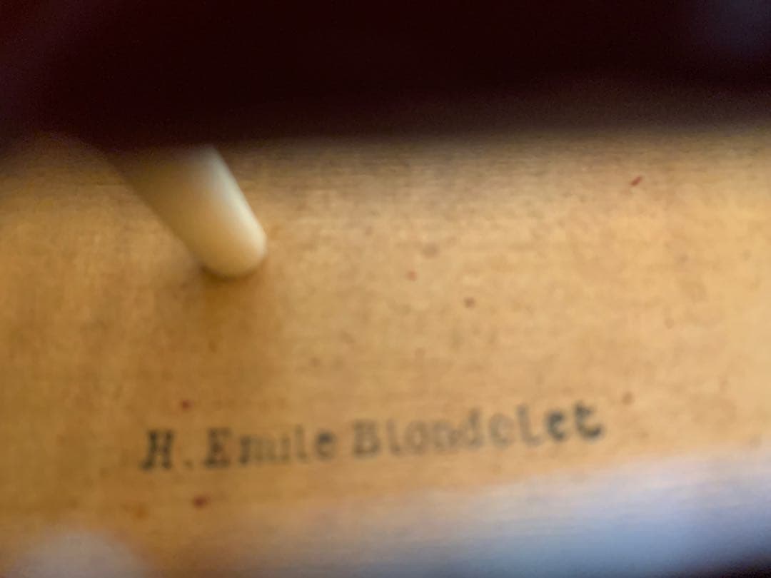 フランス　工房製　4/4 バイオリン　Emile Blondelet