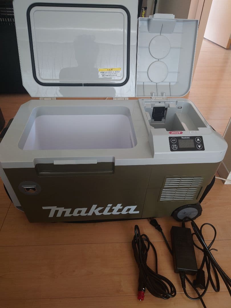 Makita XGT 大容量冷蔵庫　最終値下げ