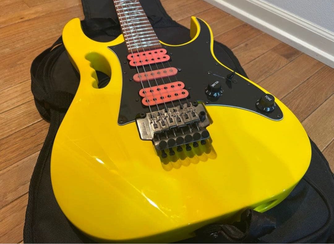 【限定♪】 Ibanez JEM Junior Special Yellow