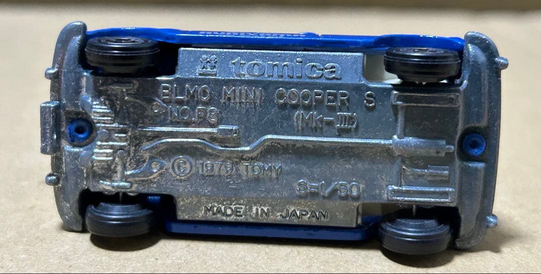 トミカ 青箱 ミニクーパー クリヤマ模型 タミヤ 青 シート白