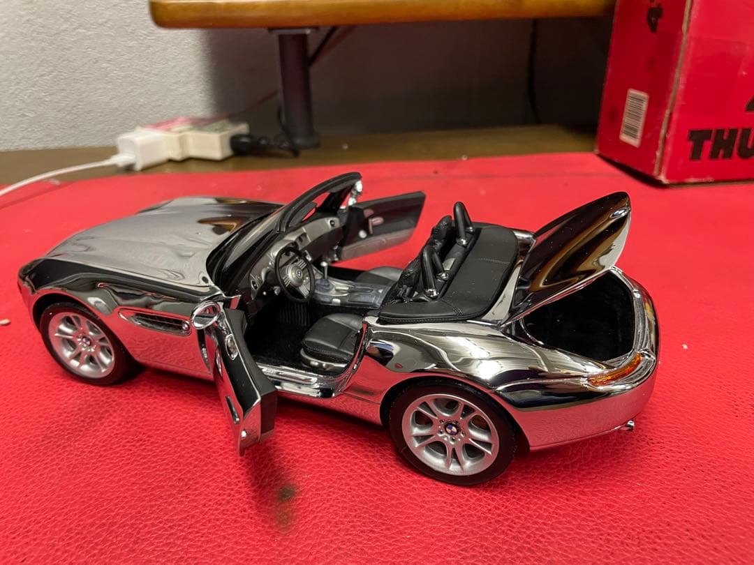 京商　BMW Z8 クロームメッキ