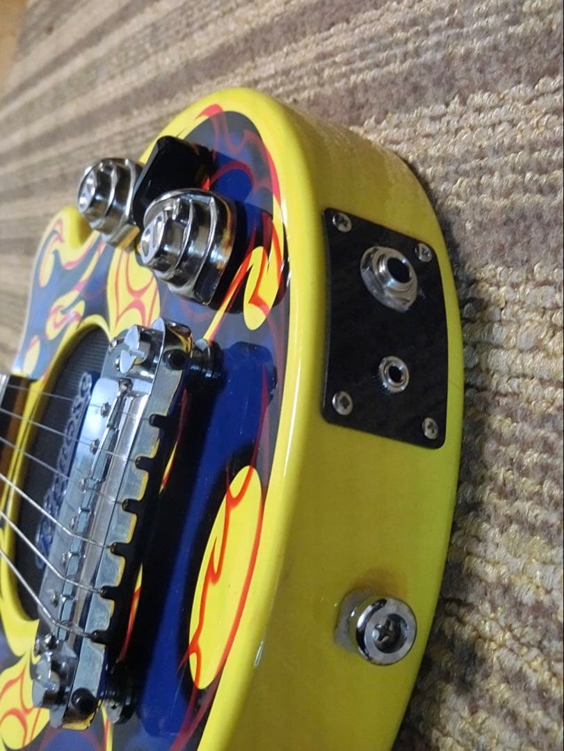 Pignose PGG-200 Tribal Yellow 3ノブ ミニギター