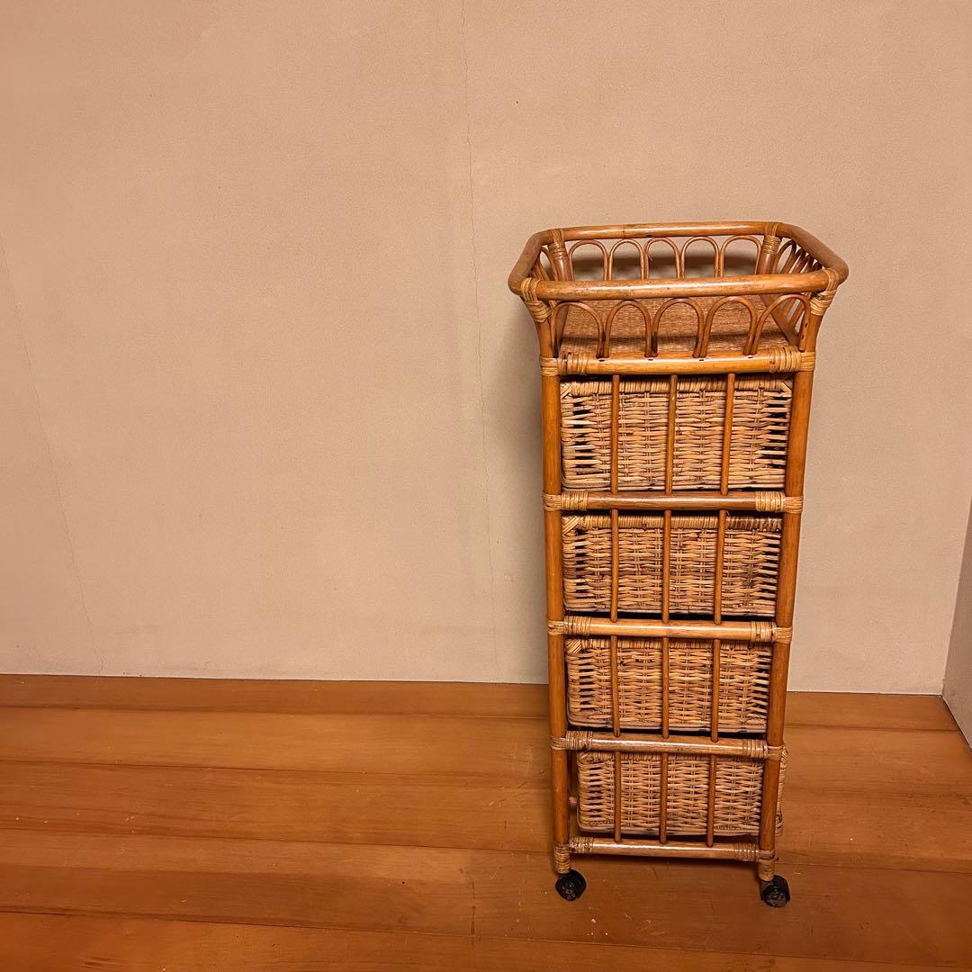 ラタン　ランドリーチェスト　棚