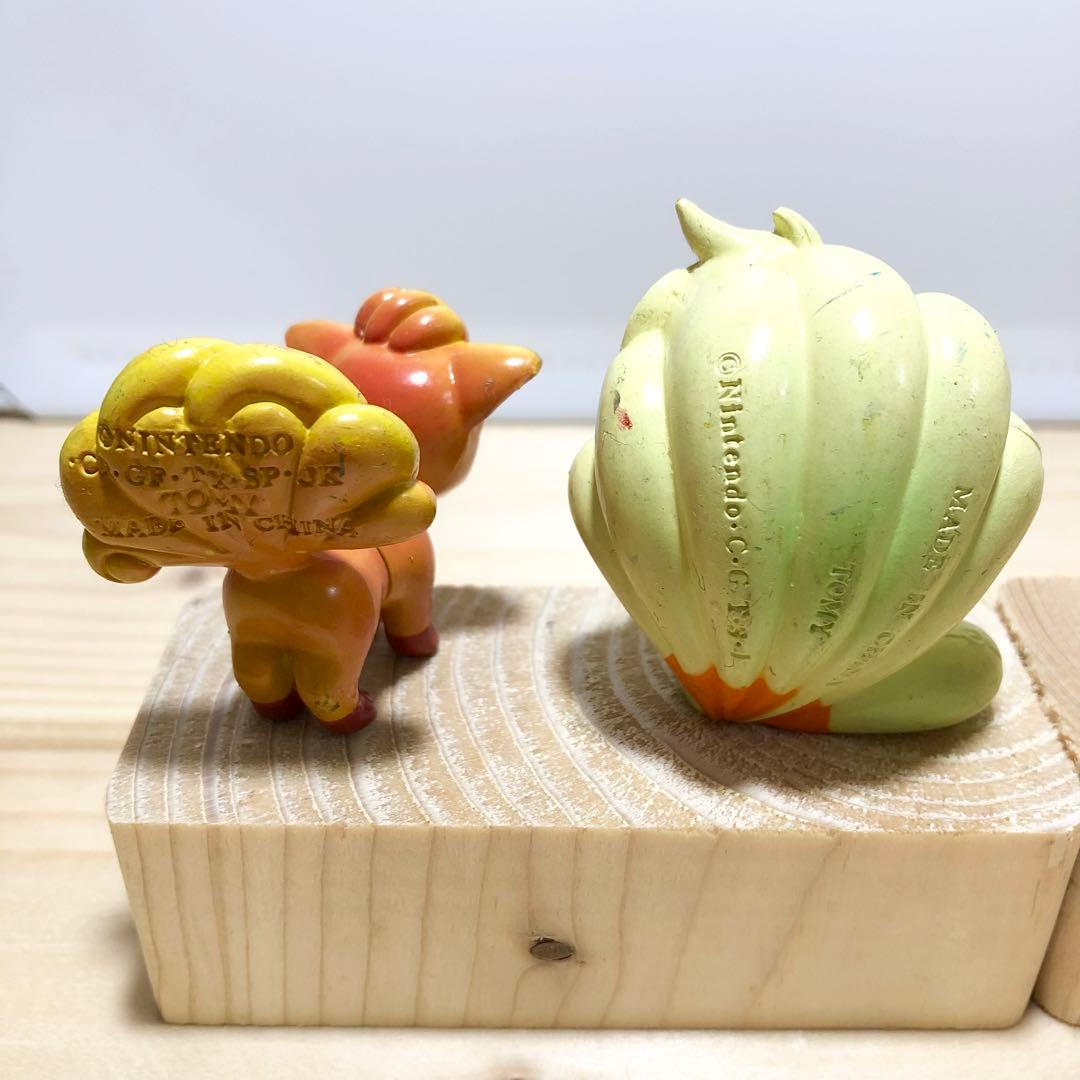 初期　モンコレ　進化セット　ロコン キュウコン　ニャース ペルシアン