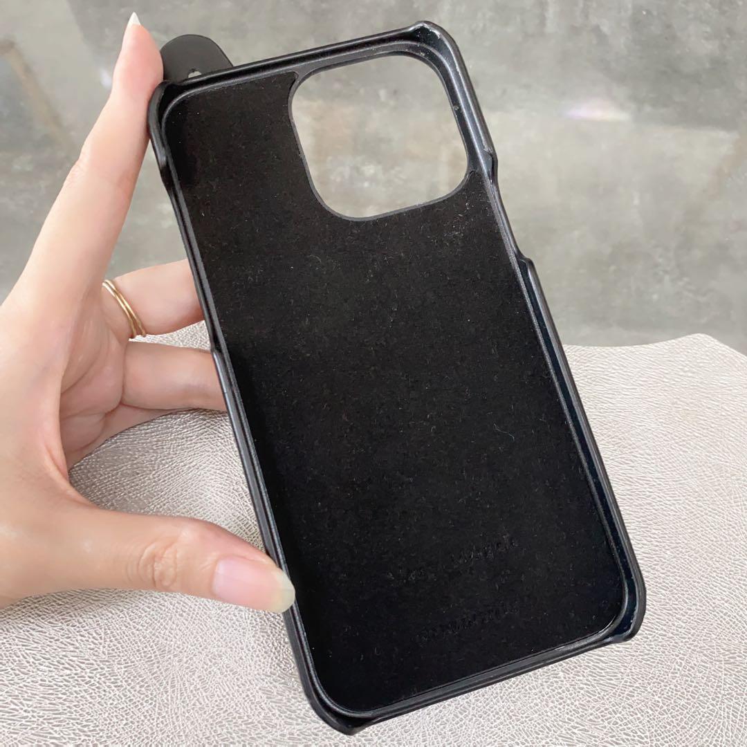 残り１【新品】メゾンマルジェラ スナッチト ベルト付き スマホケース ブラック