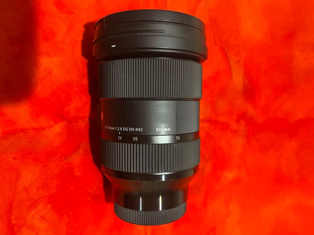 SIGMA 24-70mm F2.8 DG DN ズームレンズ