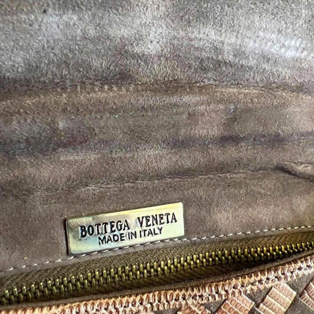 BOTTEGA VENETAショルダーバック　ブラウン