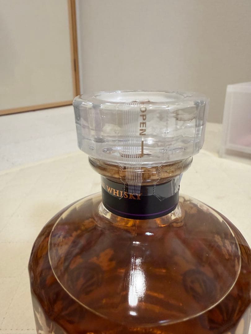 えのも　サントリー響　ジャパニーズハーモニー　マスターズセレクト意匠ボトル