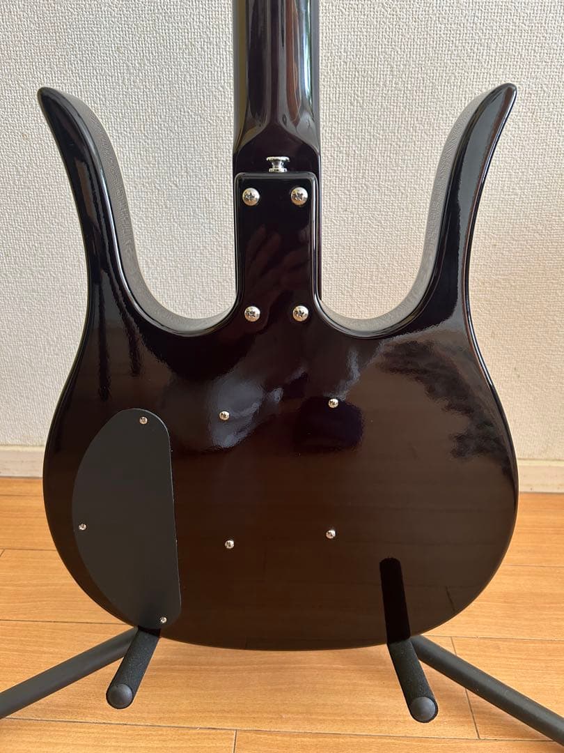 美品！Danelectro(ダンエレクトロ) ロングホーンベース