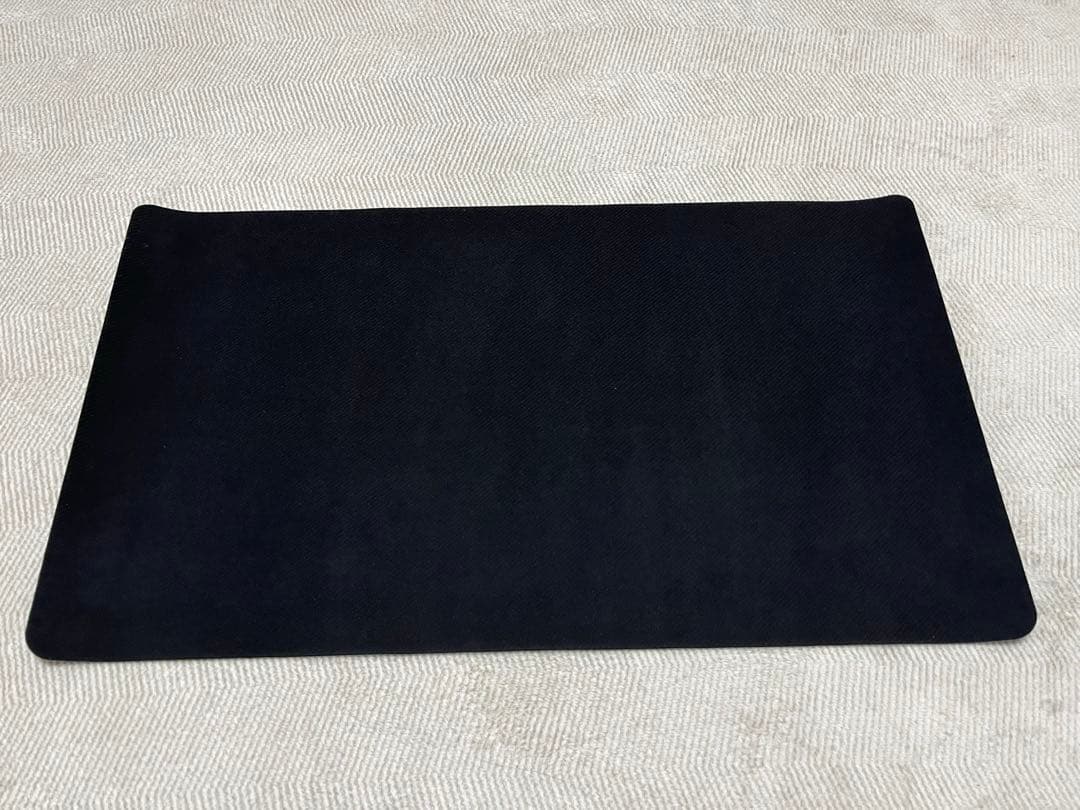 MTG プレイマット　耐え抜くもの、母性樹