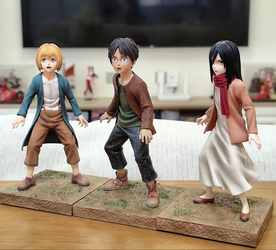 進撃の巨人 エレン+ミカサ+アルミン ガレージキット ガレキ スタチュー