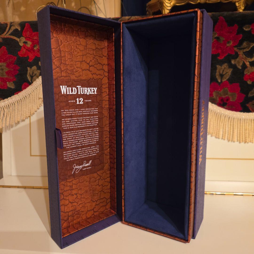 [入手困難] ワイルド ターキー 12年 箱付き 終売品 13500円 !