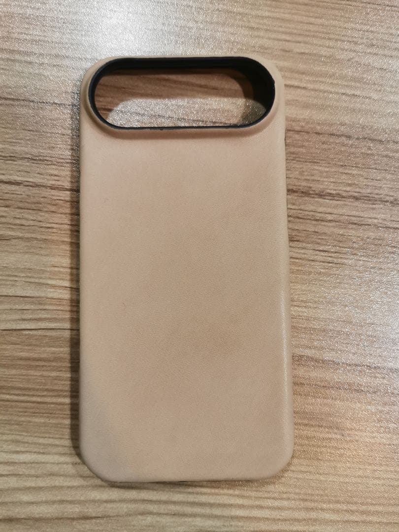 Miskeen手作りの技法 iPhone用ケース