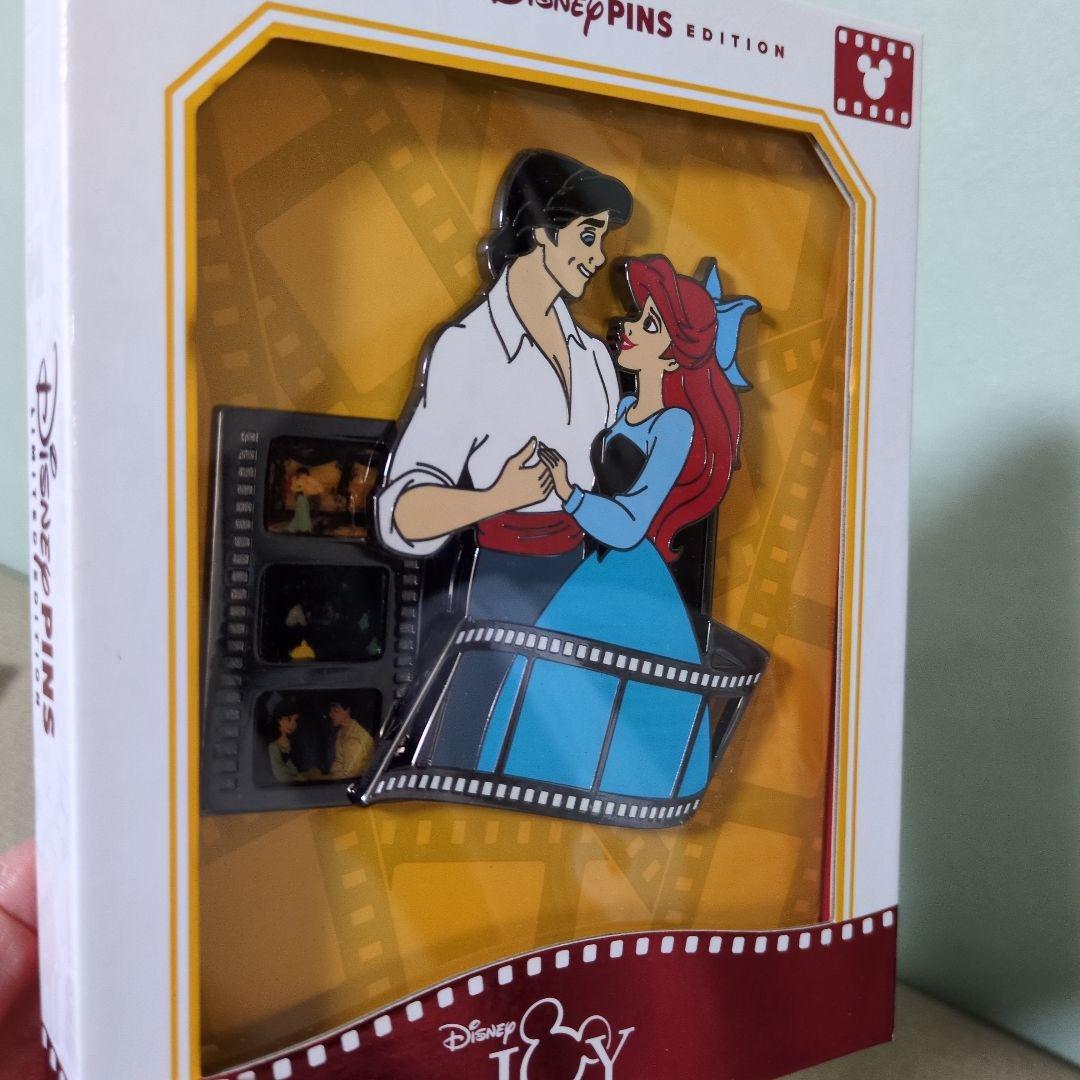 ディズニー　リトルマーメイド　アリエル　エリック　ジャンボピンバッジ　LE300