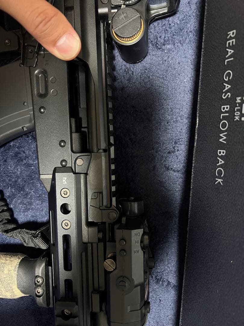 AKX ガスガン マガジン2本付き