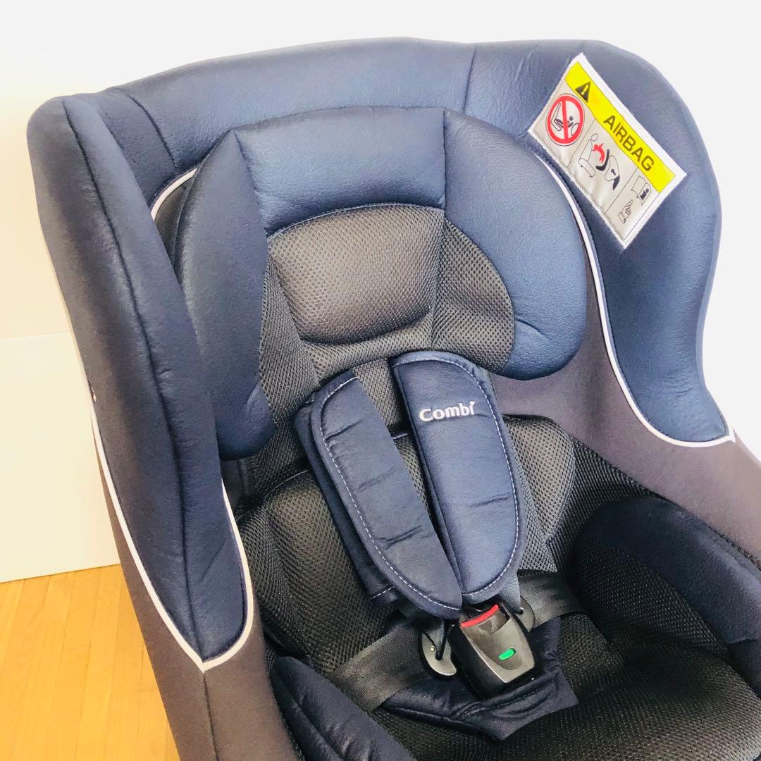 美品 コンビ　チャイルドシート　ネセルターンネクスト 360°ターン 新生児〜