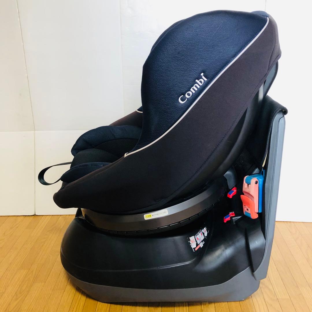 美品 コンビ　チャイルドシート　ネセルターンネクスト 360°ターン 新生児〜