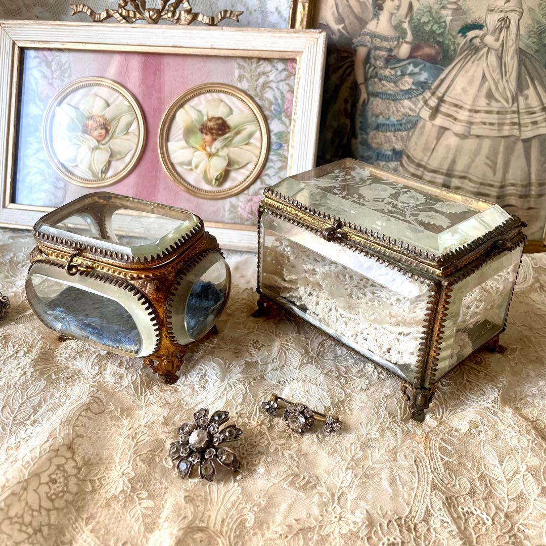 ローズ柄ベベルガラスジュエリーボックス　アクセサリーケース　フランスアンティーク