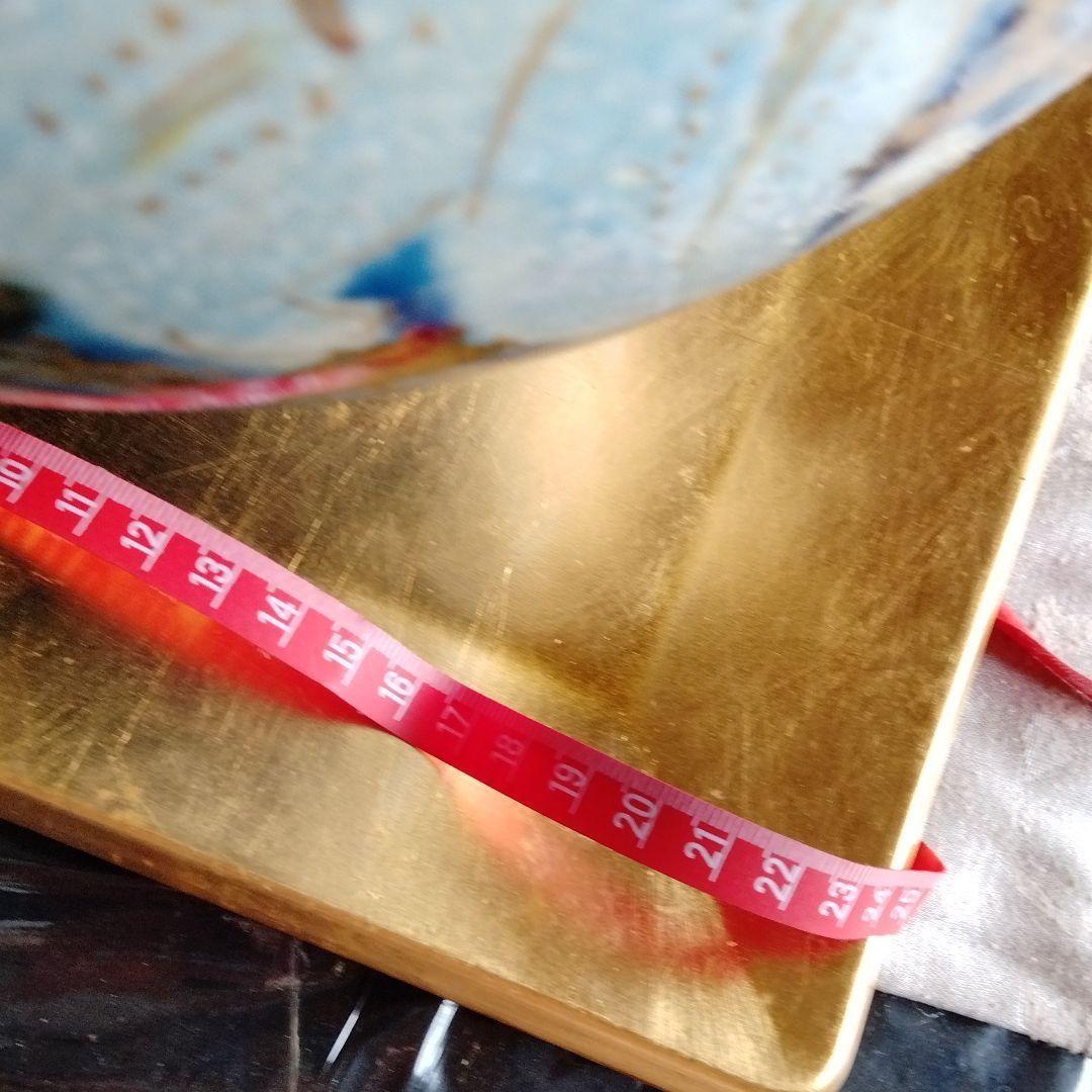 百合の花柄花瓶