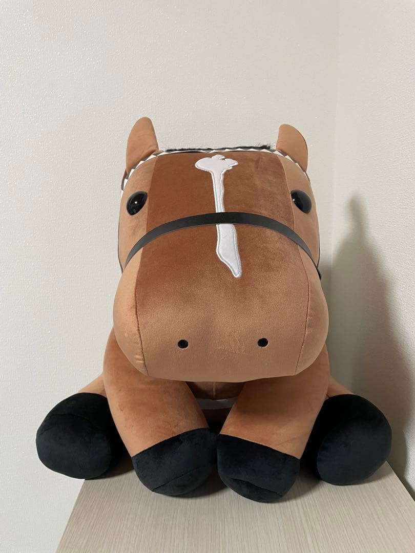 ドウデュース　アイドルホース　でかもっち　ぬいぐるみ