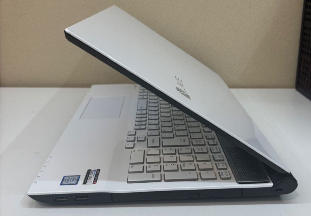 美品✨NECノートPC 高速SSD SSD512GB office付き