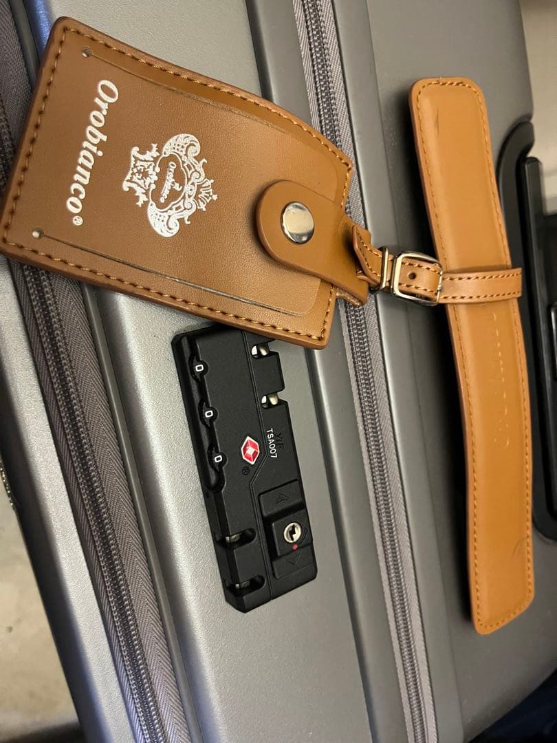 ［美品］超軽量　Orobianco グレー キャリーケース