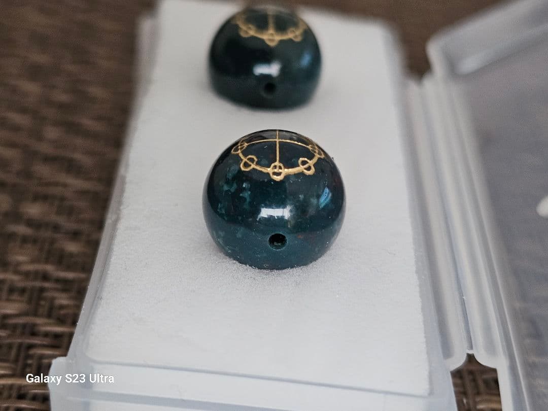 出雲瑪瑙碧玉１２mm　カタカムナ文字